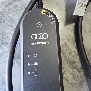 Audi e-tron Charging Cable